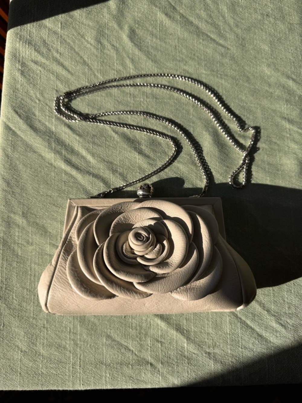 Brighton Cream Leather 3D Floral Clutch Purse w/ Hideaway Chain Strap